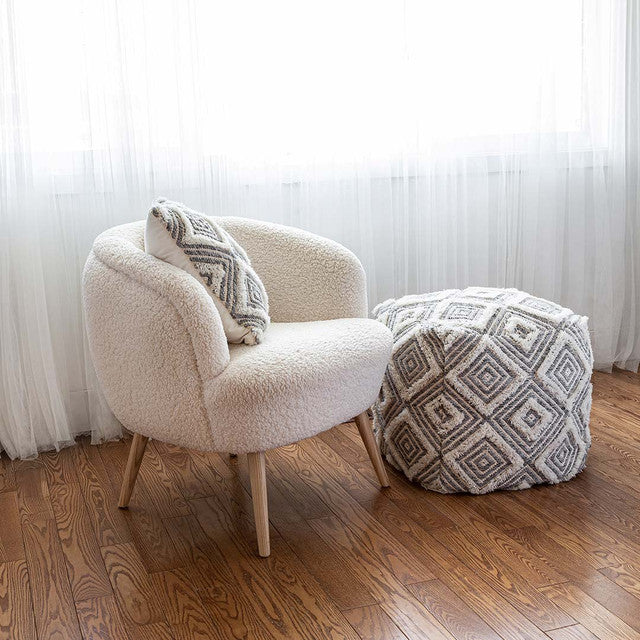 Benny Chair