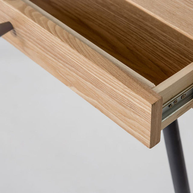 Gerald Desk