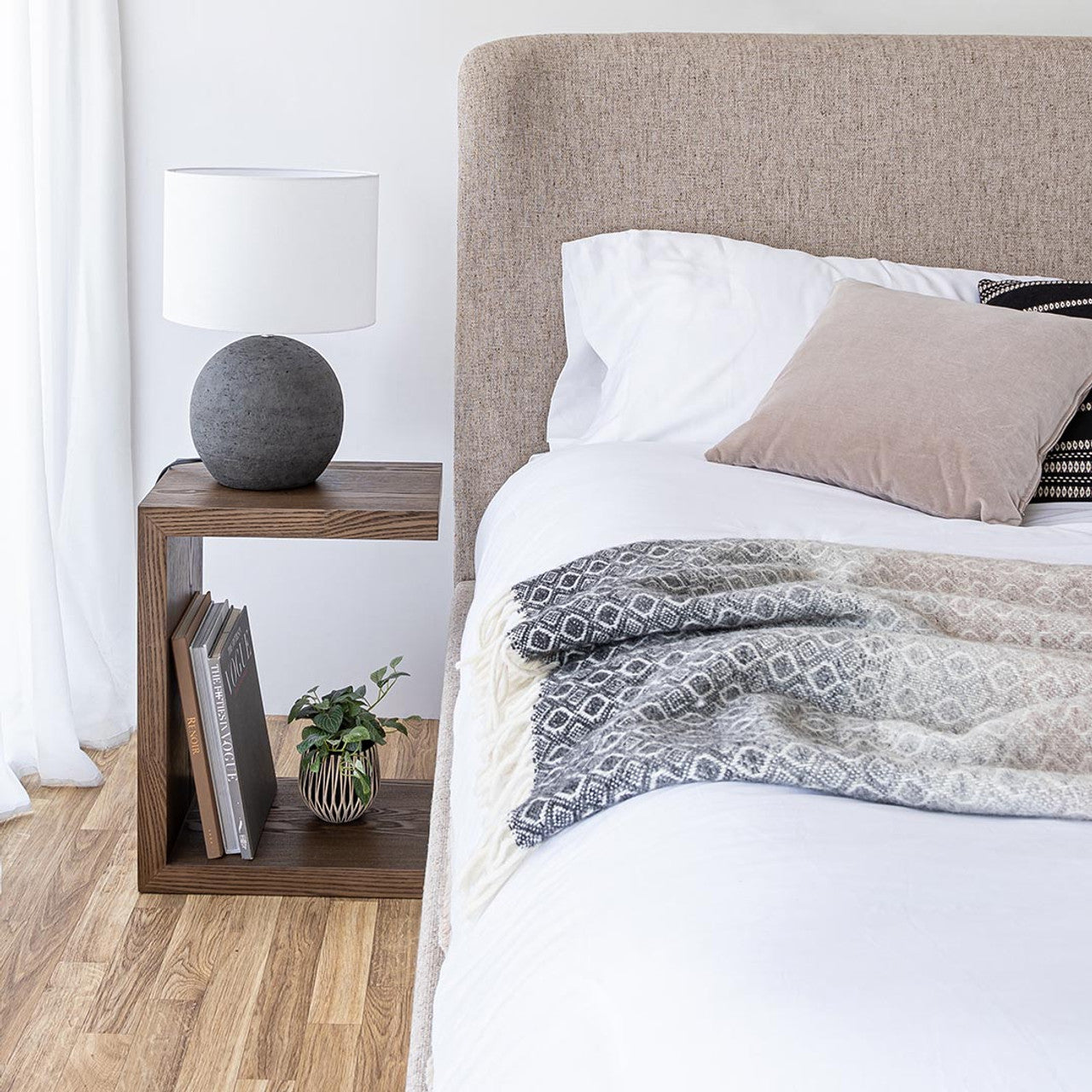 Ola End Table
